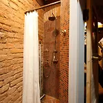 Gildi Dolce Vita, Appartement