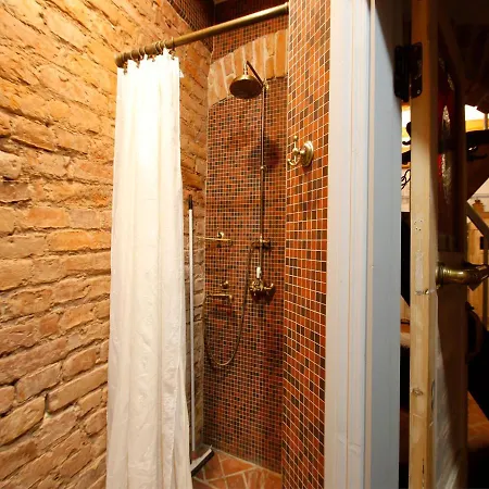 Gildi Dolce Vita, Apartamento