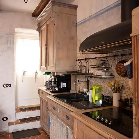 Gildi Dolce Vita, * Tartu