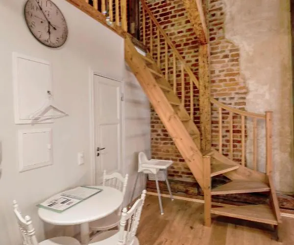 Gildi Dolce Vita, Lägenhet